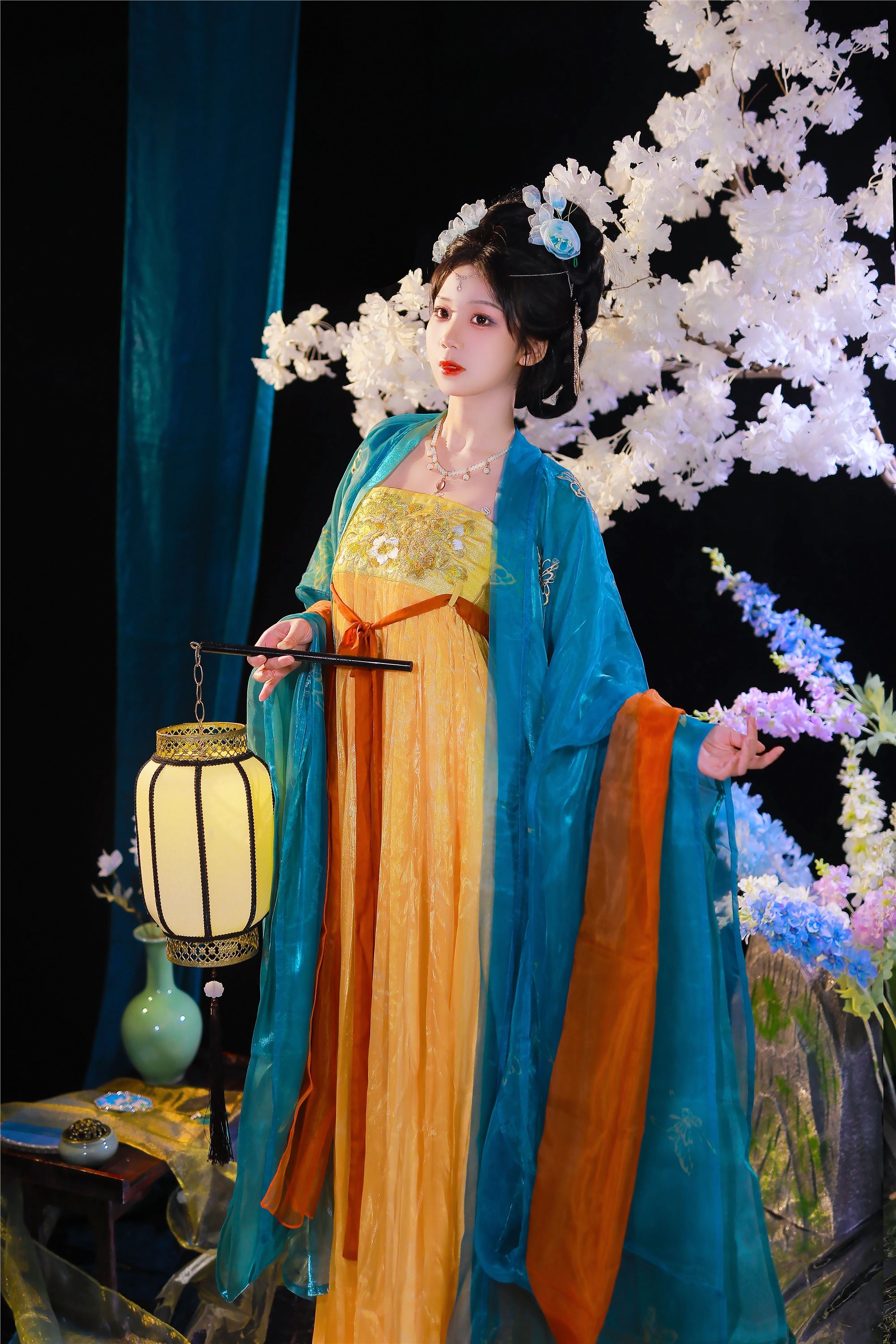 YITUYU艺图语 2025.01.28 虞美人 周周Ay